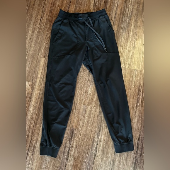 Lululemon Men’s ABC Jogger in Black. Size M - Picture 4 of 16